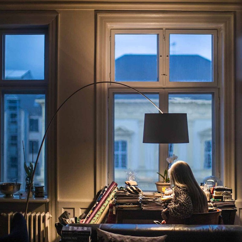 FOSCARINI Twiggy LED lampa stojca, kolor czarny