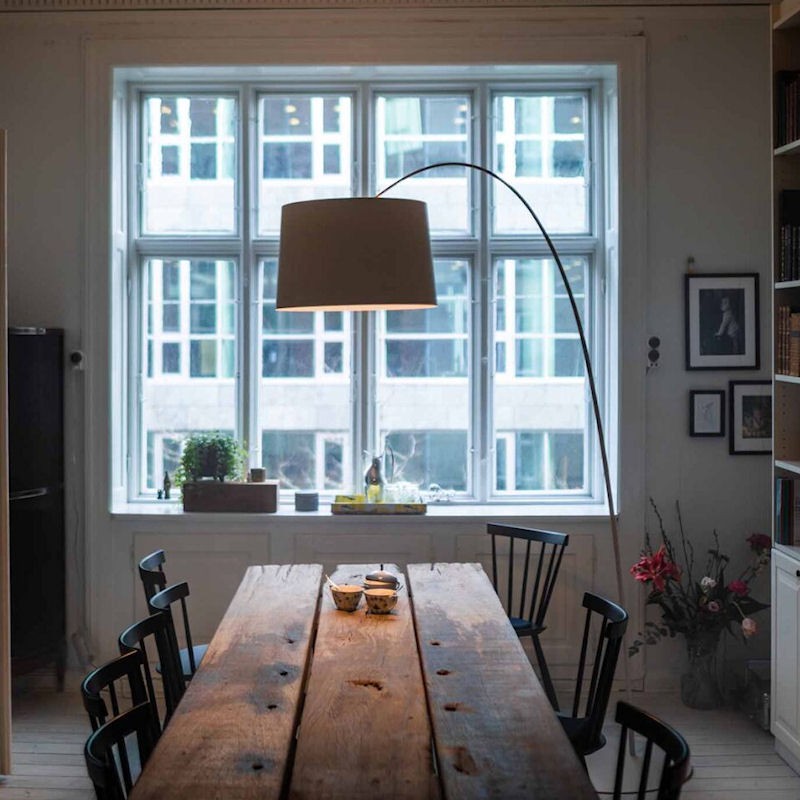 FOSCARINI Twiggy LED lampa stojca, kolor czarny