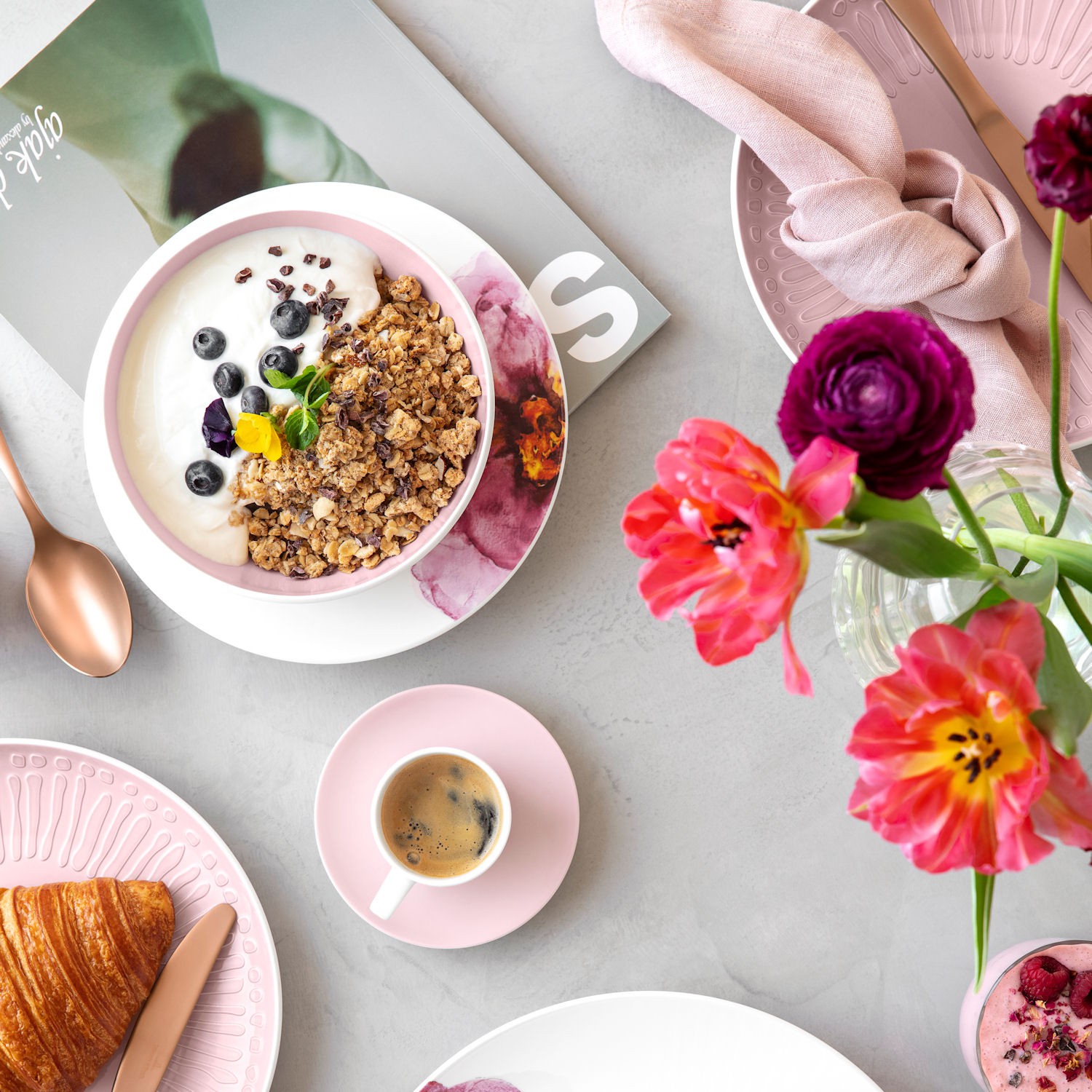 Villeroy & Boch Rose Garden fili�anka do espresso z bia�ym spodkiem