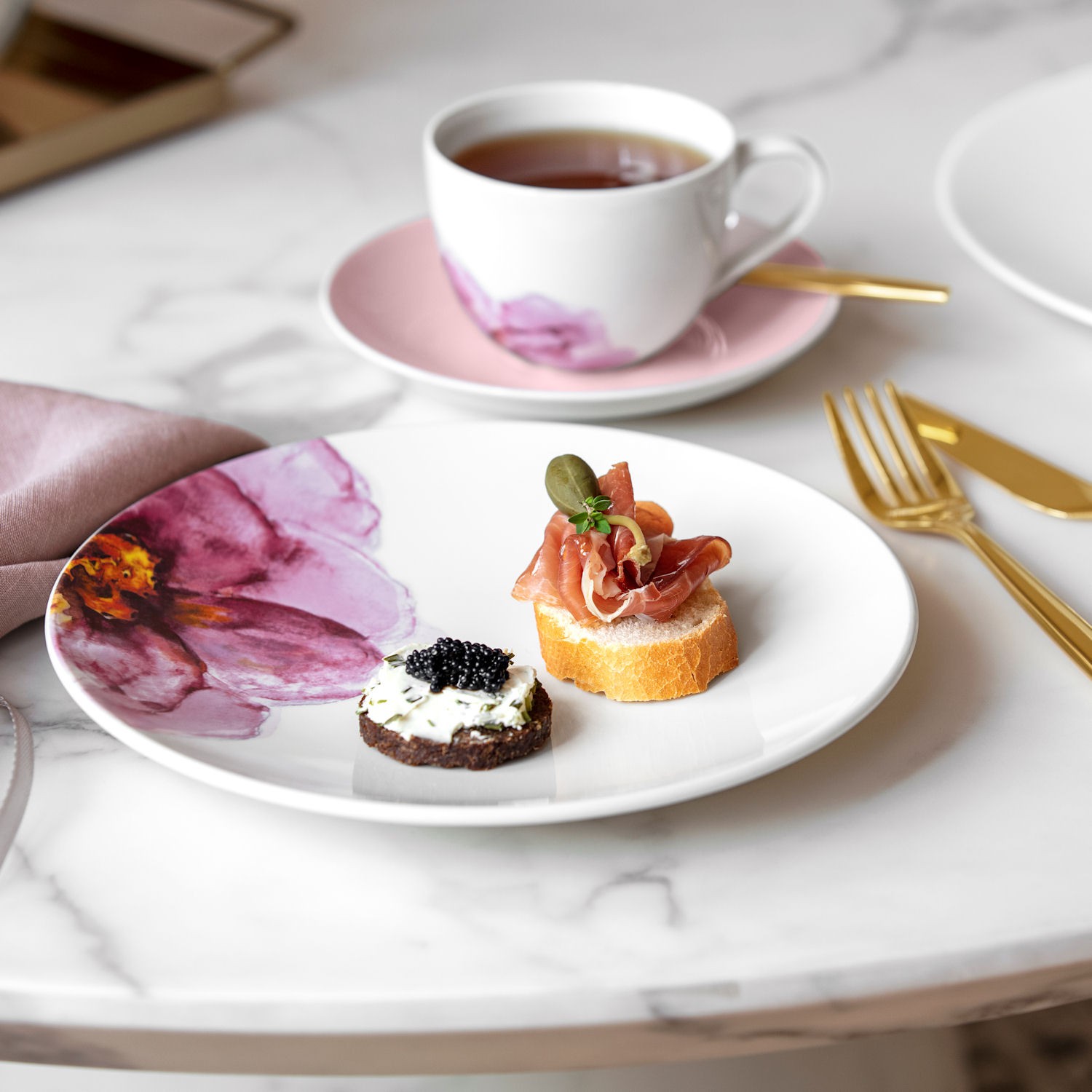 Villeroy & Boch Rose Garden fili�anka do espresso z bia�ym spodkiem