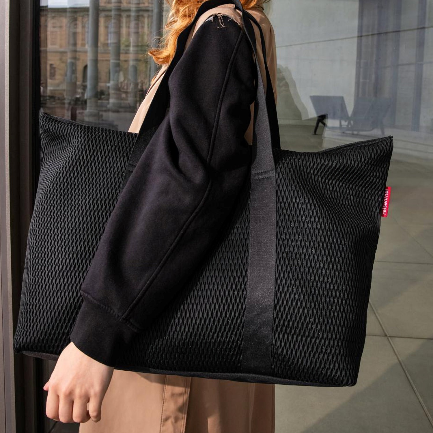 Reisenthel EXTRALITE SHOPPER L, mesh black Torba