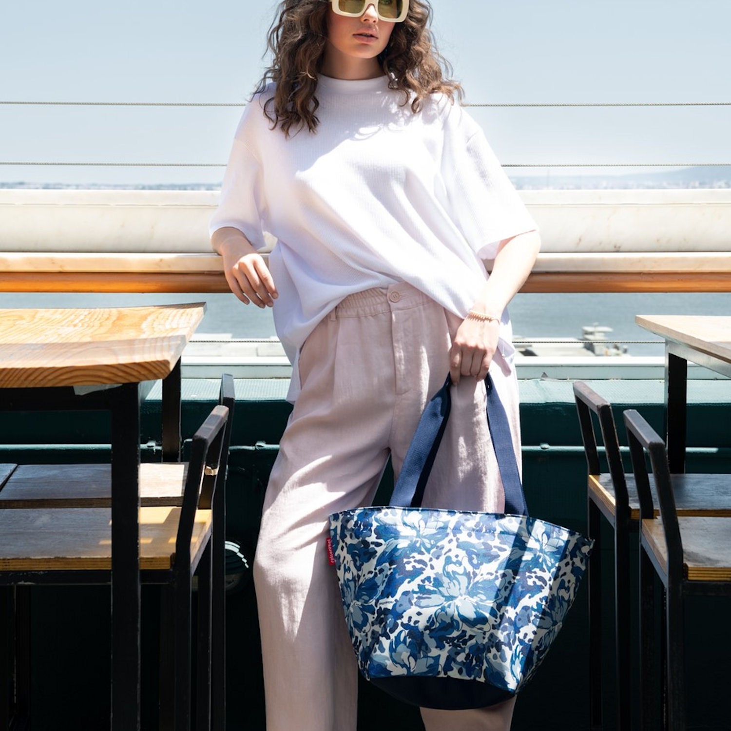Reisenthel SHOPPER M flora blue torba na zakupy