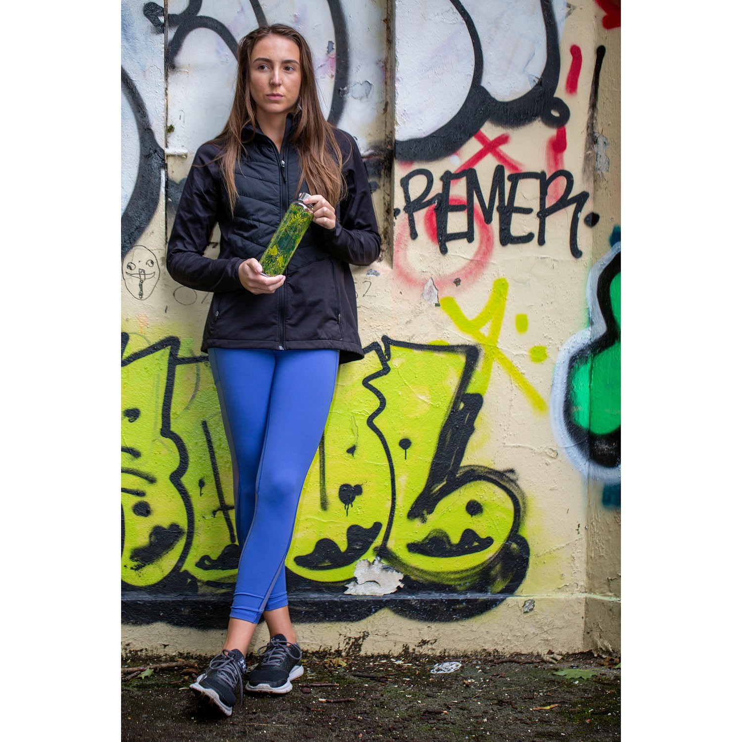 TYPHOON Green New Black Butelka szklana