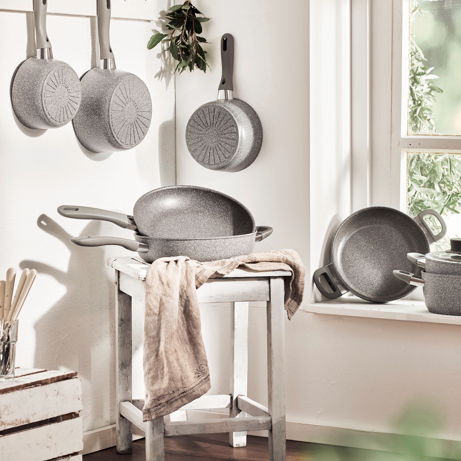 Ballarini Murano wok z kutego aluminium bez pokrywy