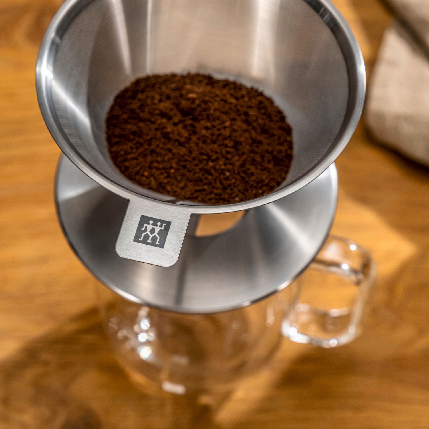 Zwilling Coffee zestaw: dripper do kawy oraz szklanka