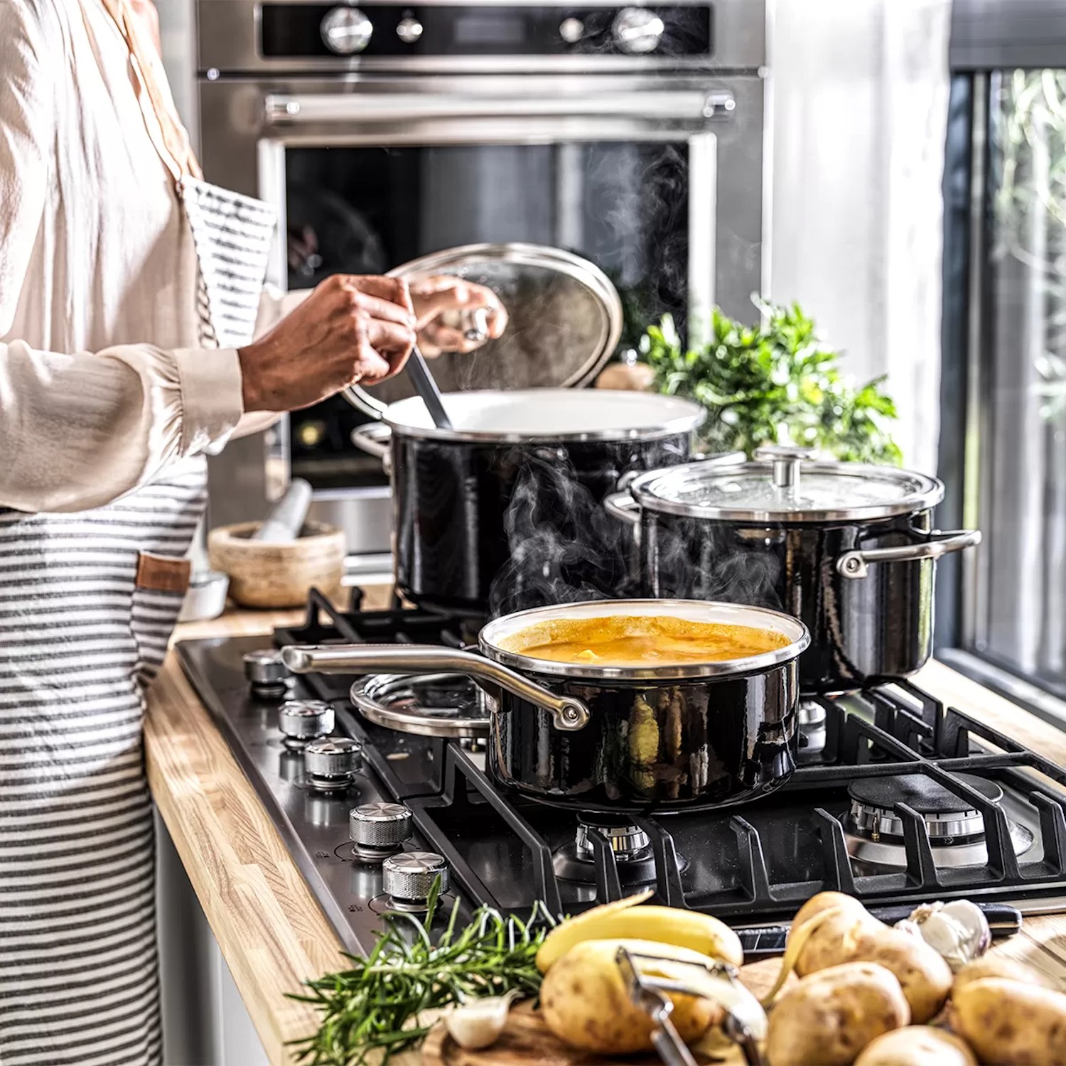 KitchenAid Steel Core Enamel Garnek emaliowany z pokrywk