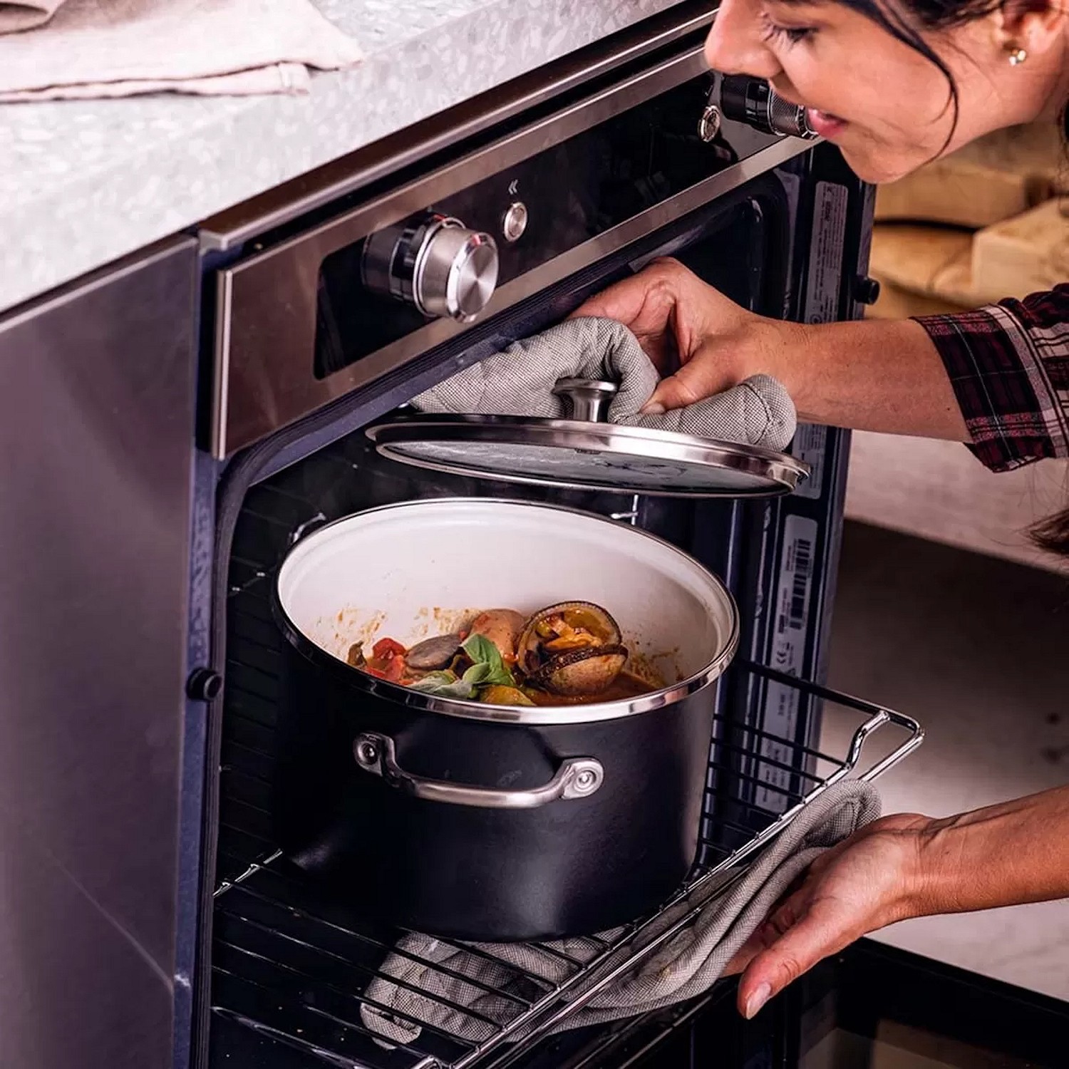 Garnek emaliowany KitchenAid Steel Core Enamel stal, szkło hartowane