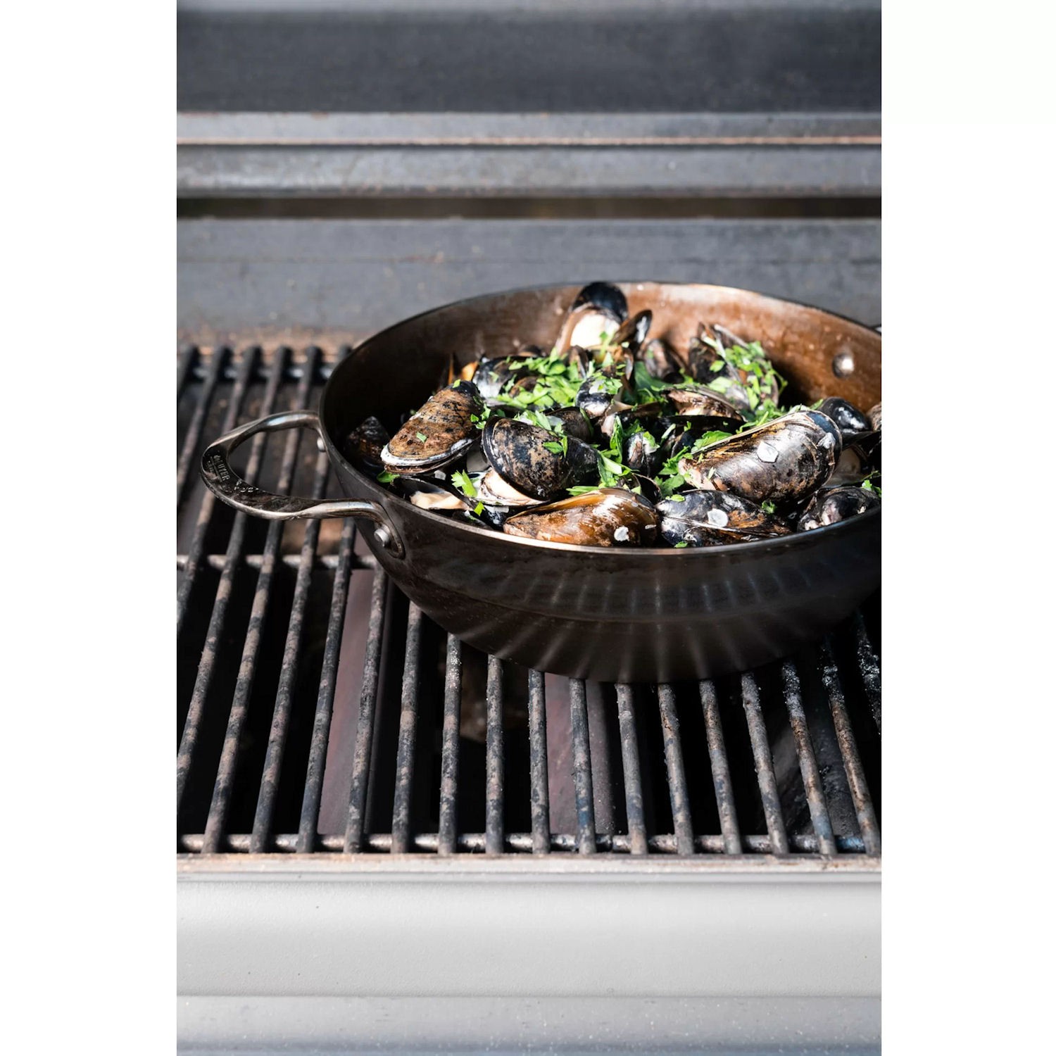 de Buyer MINERAL B Patelnia g��boka z uchwytami 28 cm