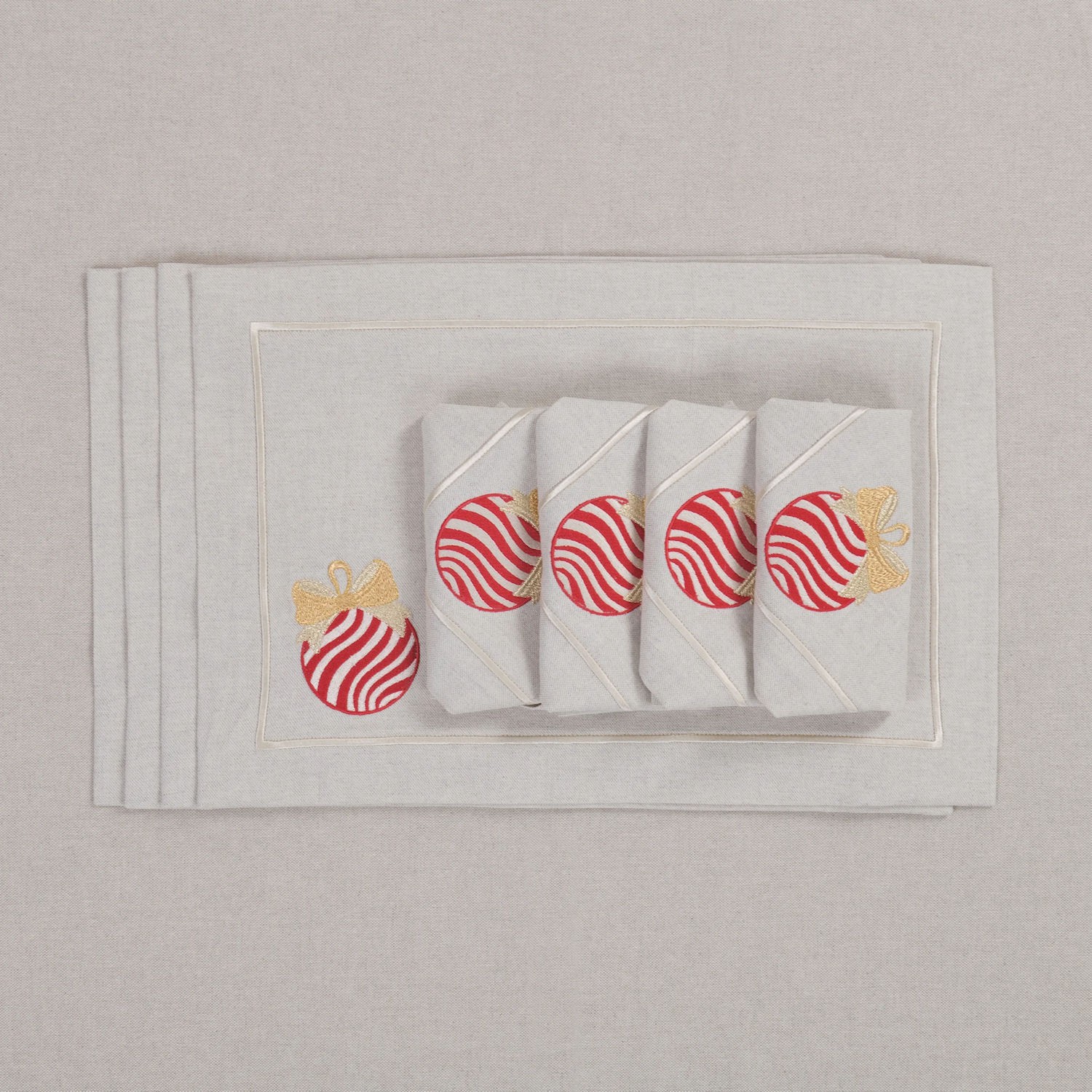 Roseberry Home Jingle Bells & Christmas Bauble Mirha serwetki, 4 sztuki