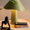 Karlsson Retro Flat LED Budzik z adowaniem indukcyjnym zdjcie dodatkowe 2